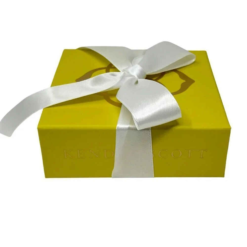 Kendra Scott Gift Bag and Box